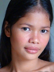 Stunning Filipina teen Anabel