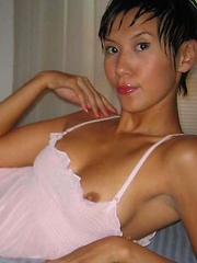 Amateur Kinky Vietnamese hottie pics